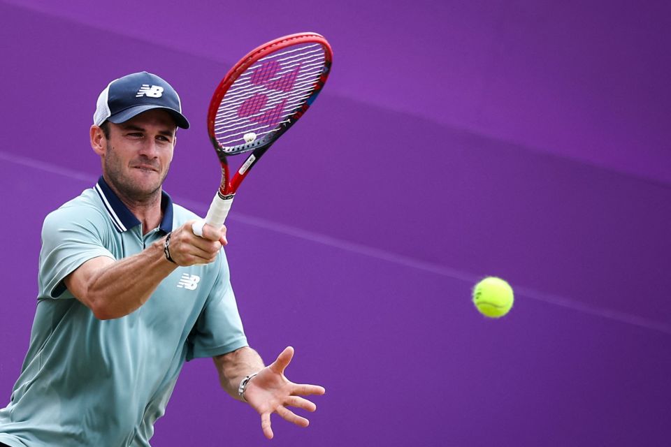 不仅仅是他 不仅仅是他